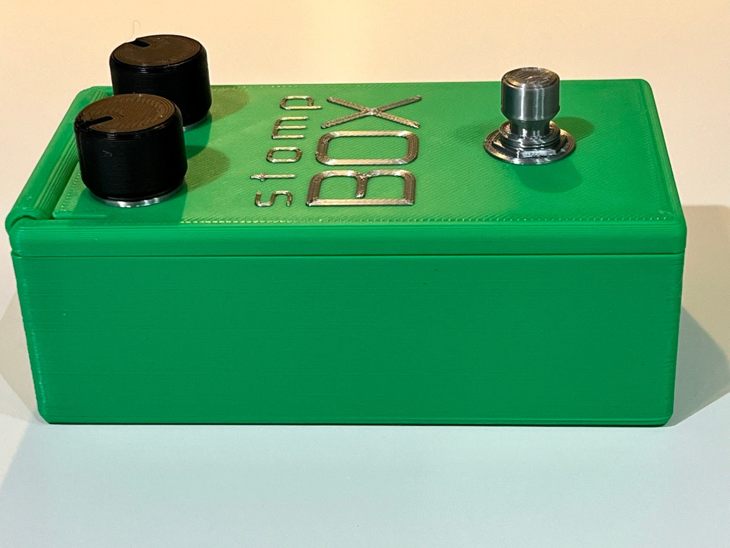 The STOMPBOX stash box